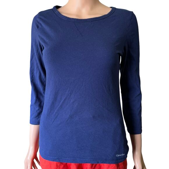 Calvin Klein Tee Shirt Small 3/4 Sleeve Scoop Neck Soft Designer Preppy Layering - Picture 1 of 5